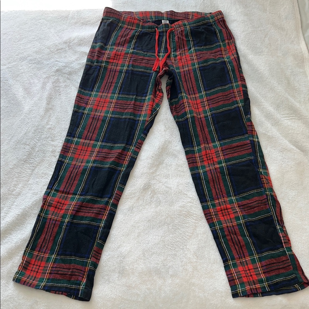 Old Navy Red and Black Plaid Pajama Pants